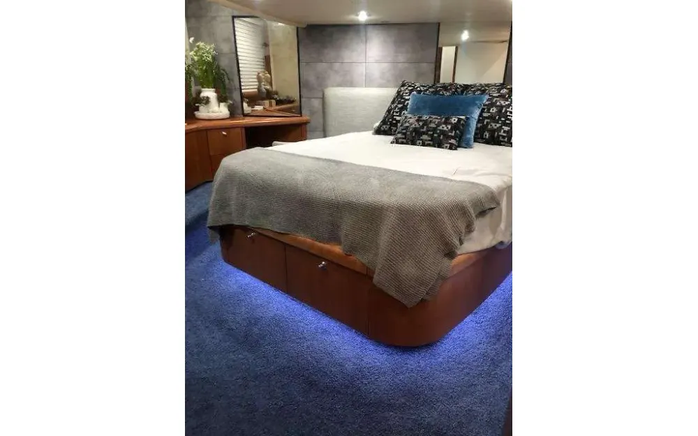 slider 23 Sunseeker Manhattan 50