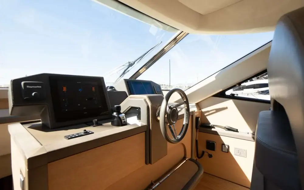 slider 12 Monte Carlo MCY 70