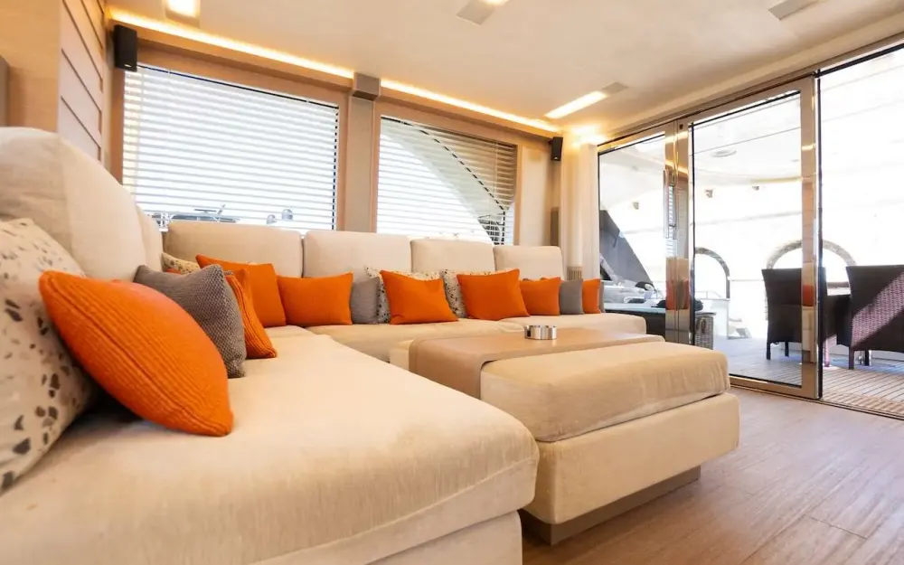slider 8 Monte Carlo MCY 70