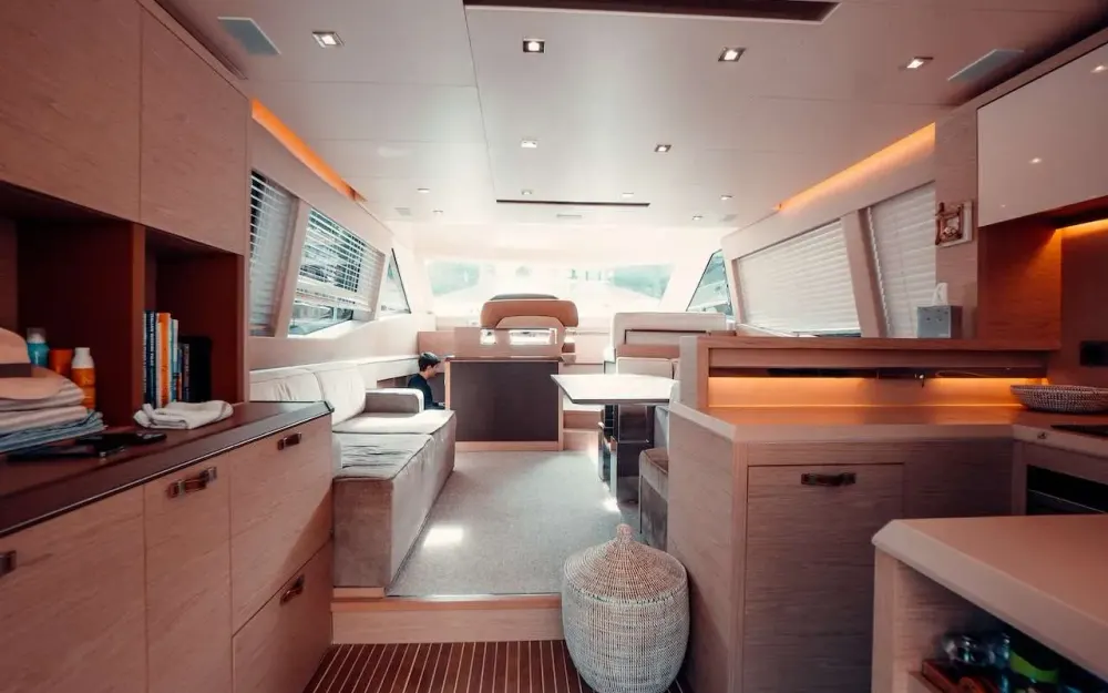 slider 23 Beneteau Monte Carlo 6