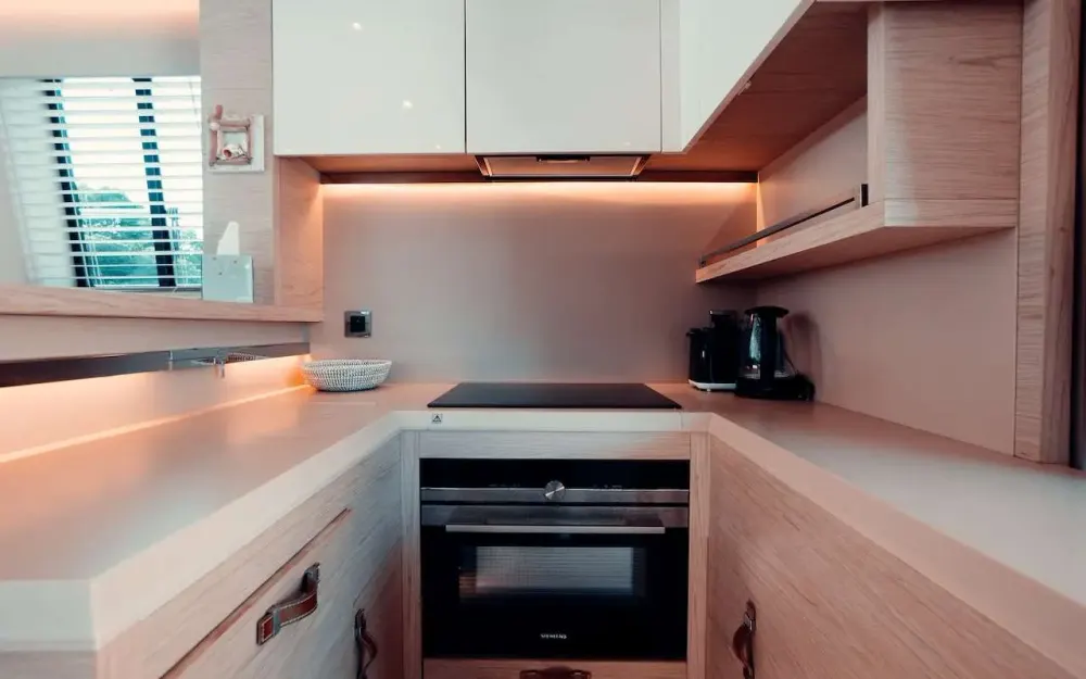 slider 24 Beneteau Monte Carlo 6