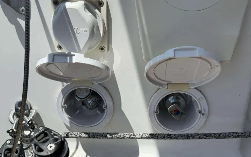 slider 11 Dehler  38