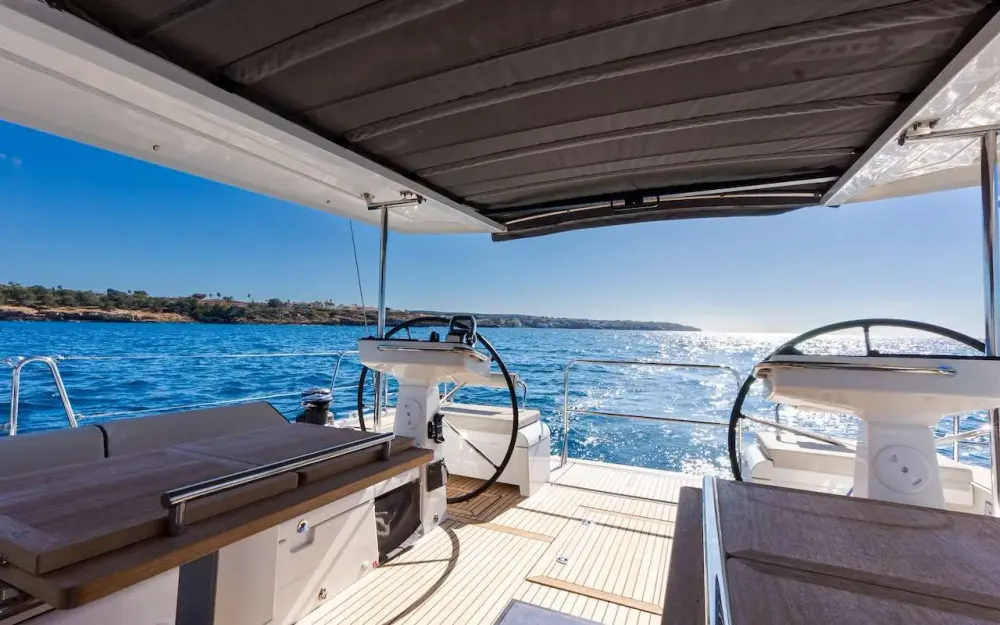 slider 20 Beneteau Oceanis 60