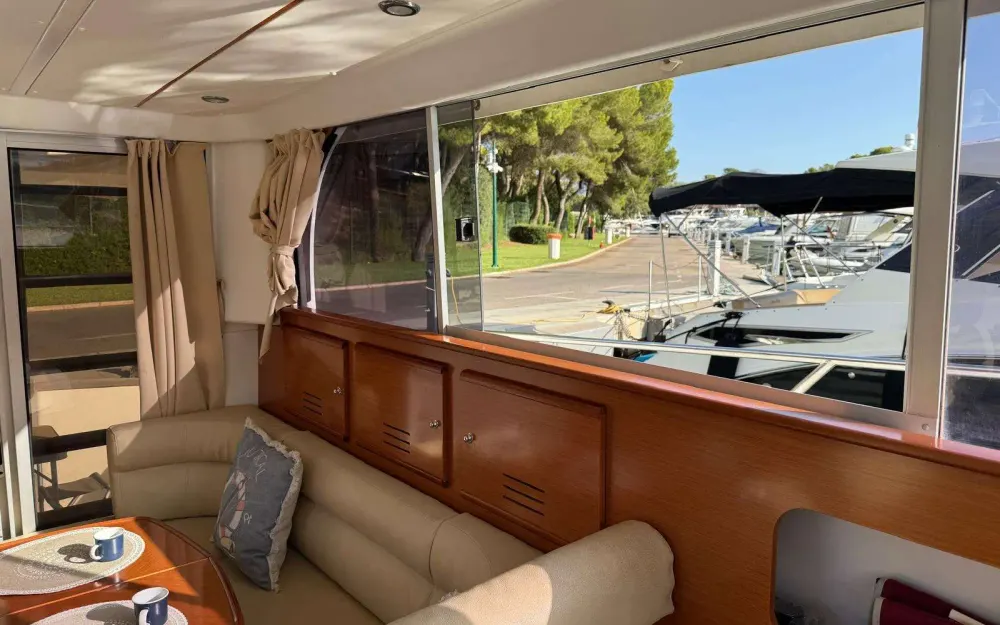 slider 31 Beneteau Antares 10.80