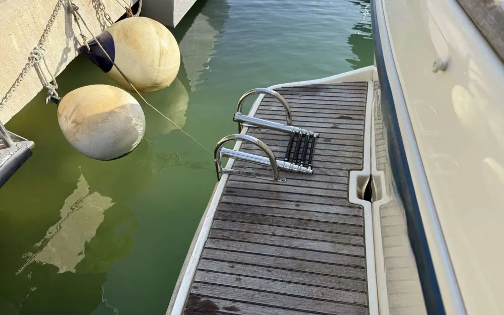 slider 3 Beneteau Antares 10.80