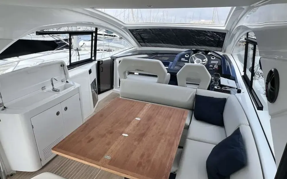 slider 13 Beneteau Gran Turismo 45