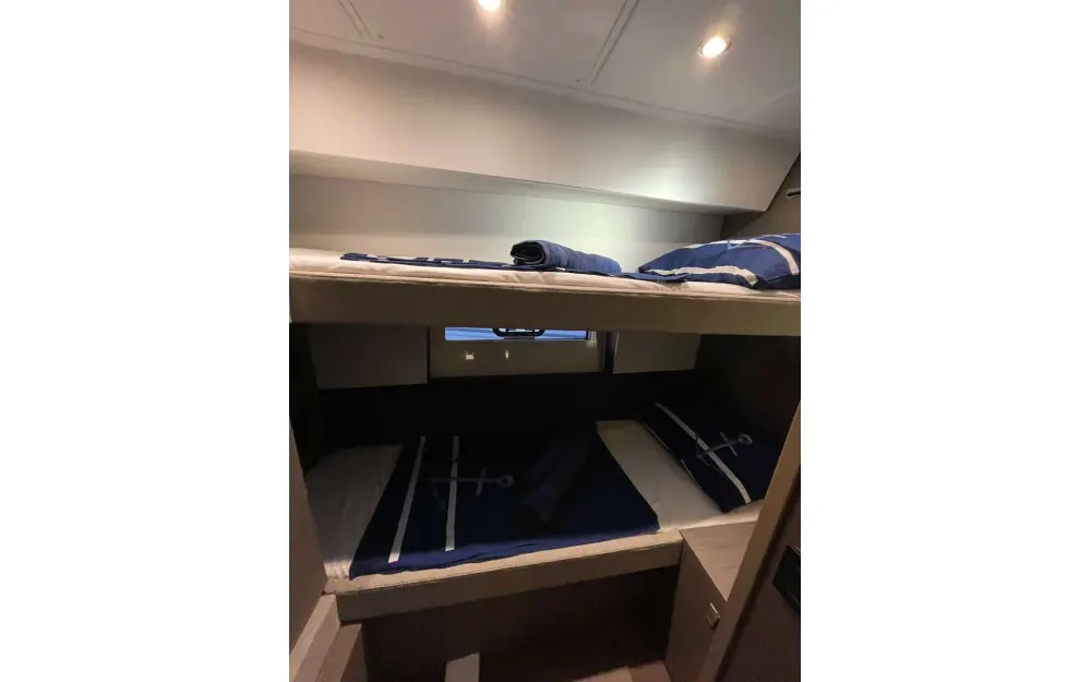 slider 1 Beneteau Gran Turismo 45