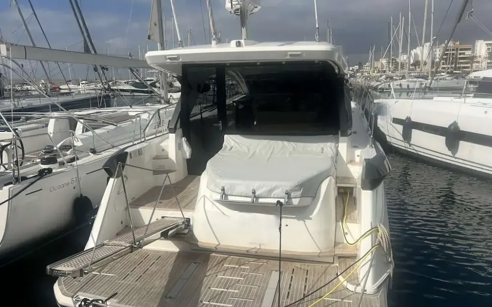 slider 2 Beneteau Gran Turismo 45