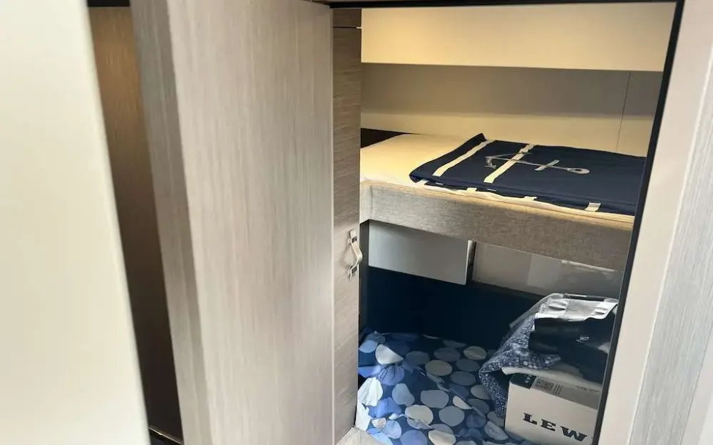 slider 33 Beneteau Gran Turismo 45