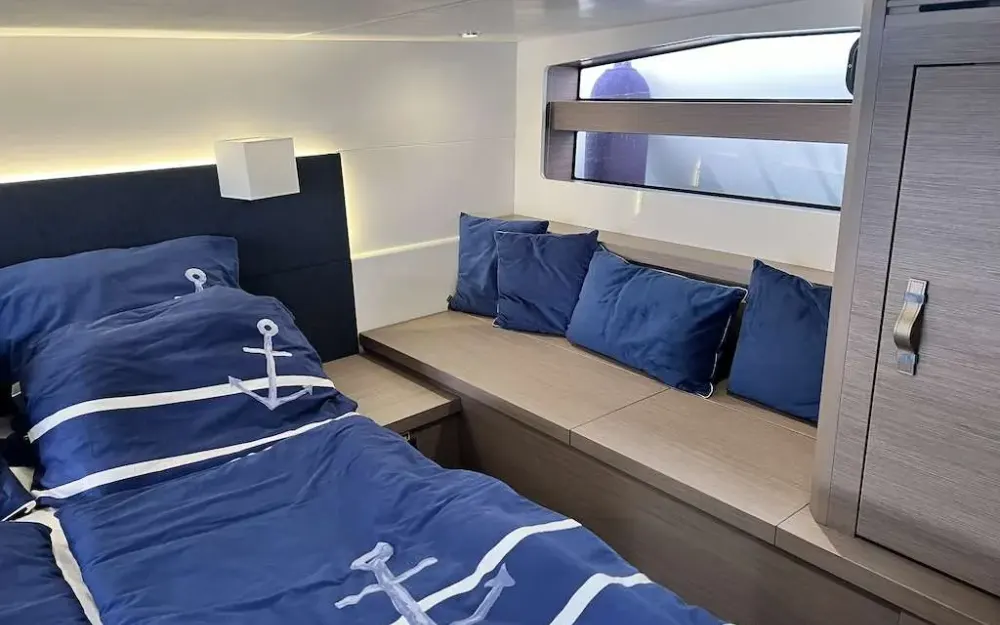 slider 43 Beneteau Gran Turismo 45