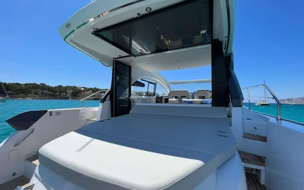 slider 46 Beneteau Gran Turismo 45