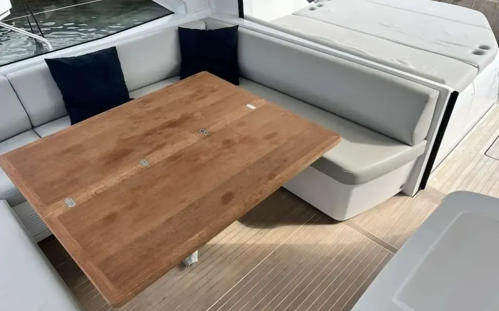 slider 4 Beneteau Gran Turismo 45