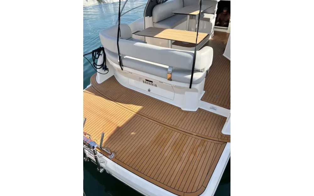 slider 2 Bavaria S 36 Open