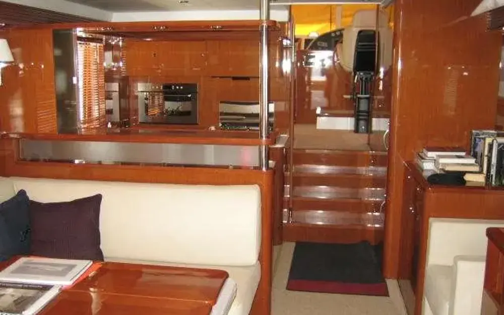 slider 11 Beneteau Swift Trawler 52