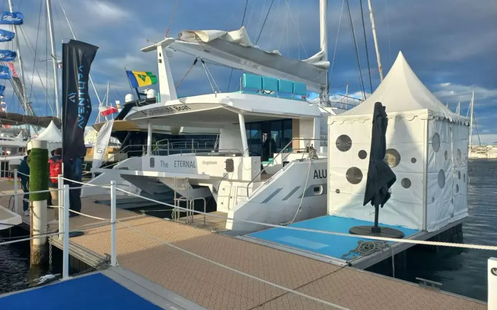 slider 13 Squalt Marine International CK70