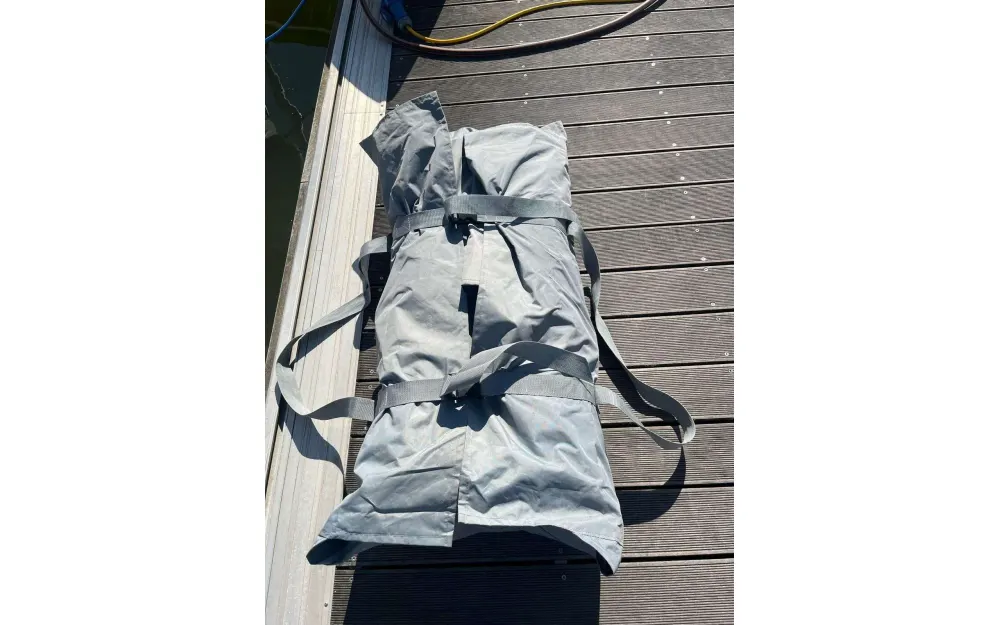 slider 8 Beneteau Oceanis 43
