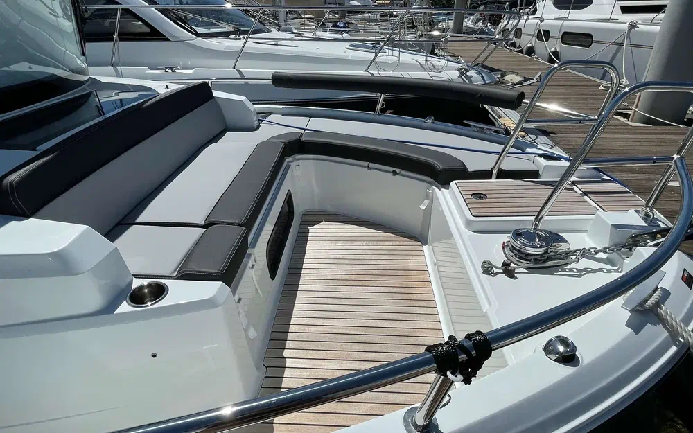 slider 12 Jeanneau Merry Fisher 895