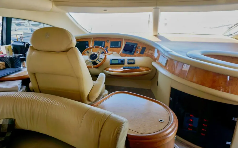 slider 47 Azimut  68