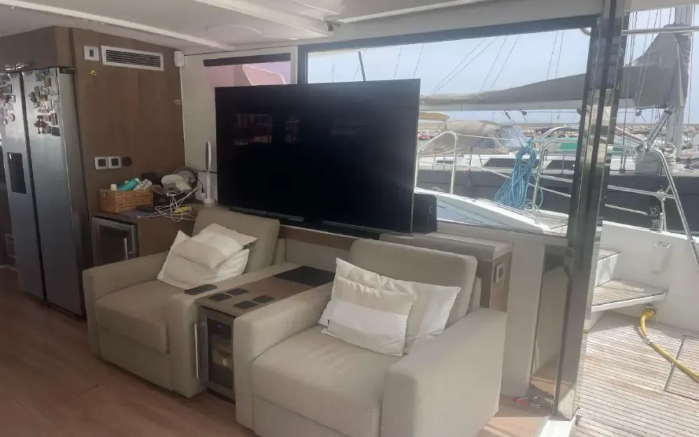 slider 27 Bali Catamarans Bali 5.4