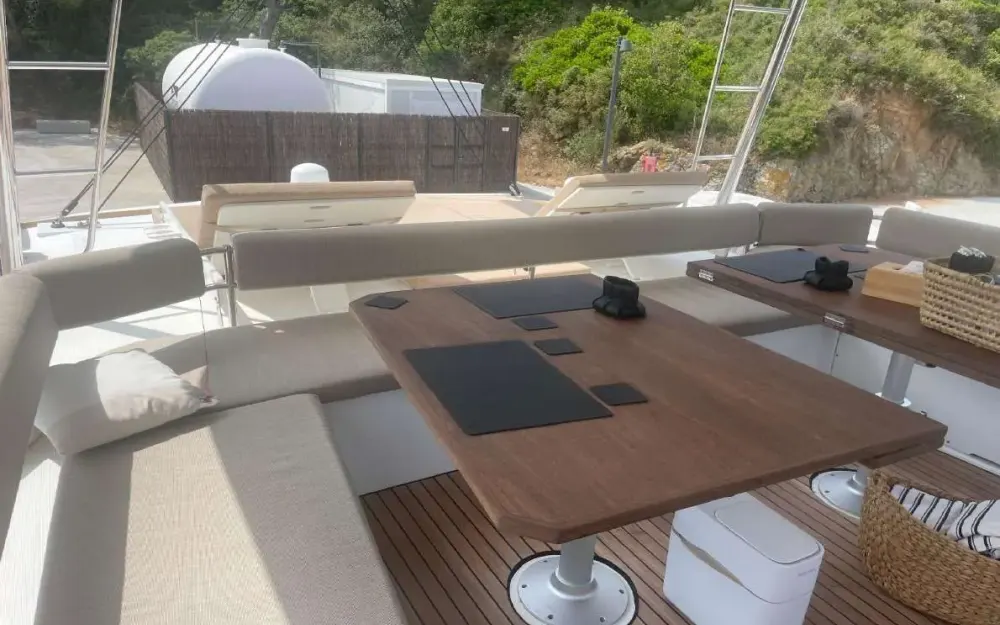 slider 37 Bali Catamarans Bali 5.4
