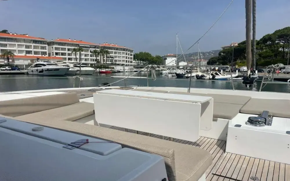 slider 4 Bali Catamarans Bali 5.4