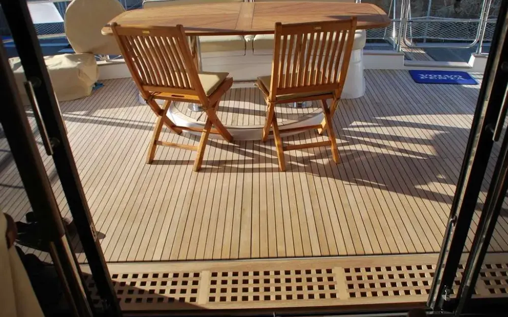 slider 16 Fountaine Pajot Queensland 55