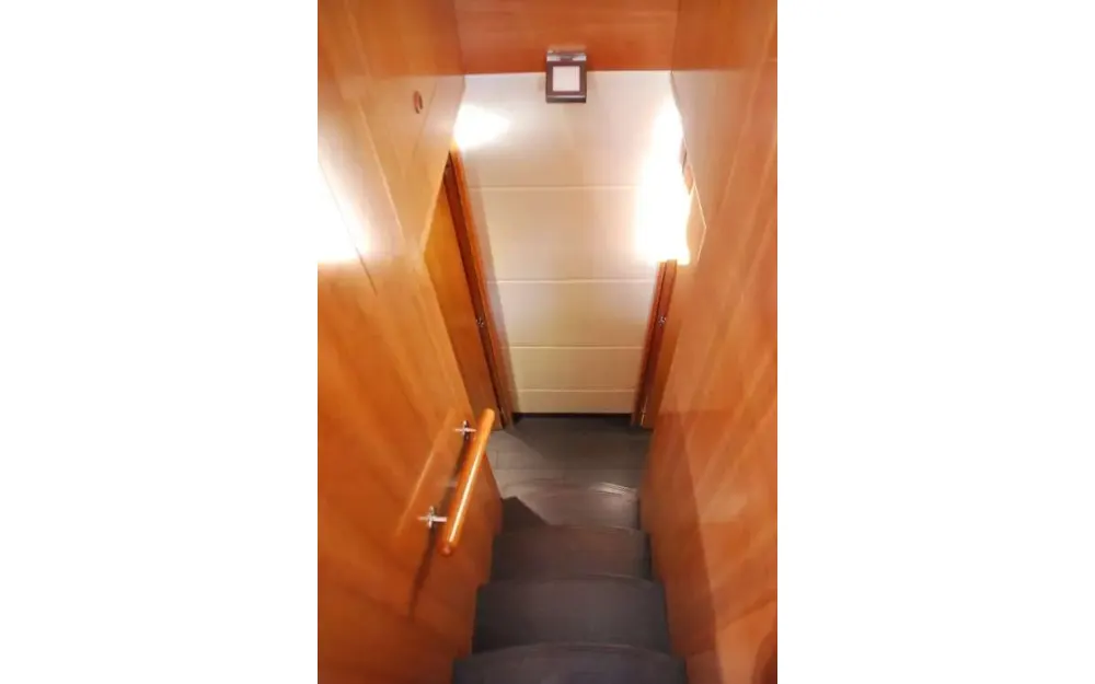 slider 18 Fountaine Pajot Queensland 55