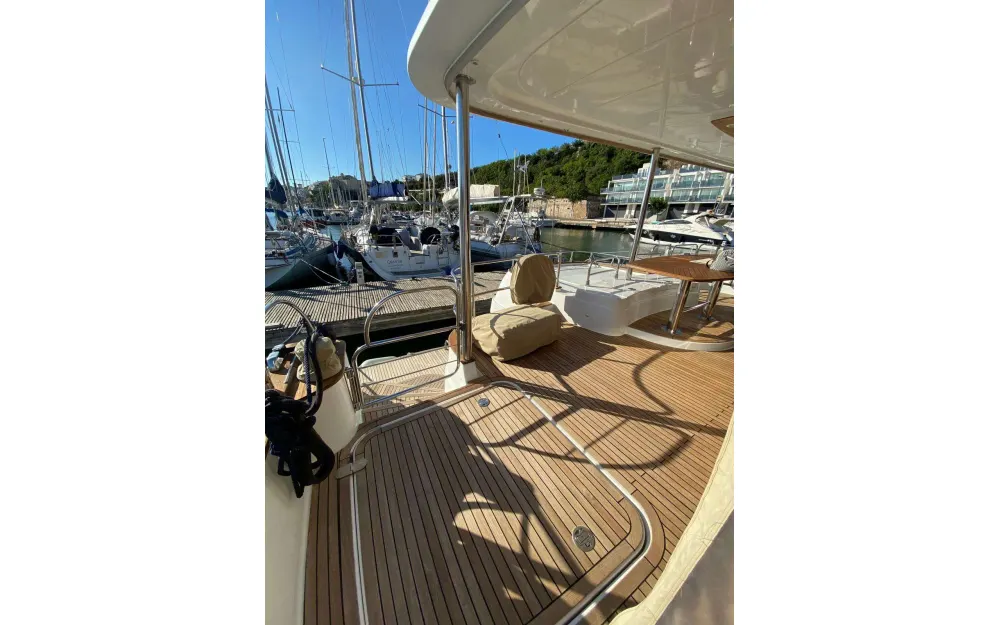 slider 21 Fountaine Pajot Queensland 55