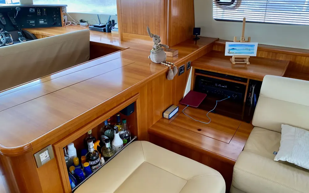 slider 22 Fountaine Pajot Queensland 55