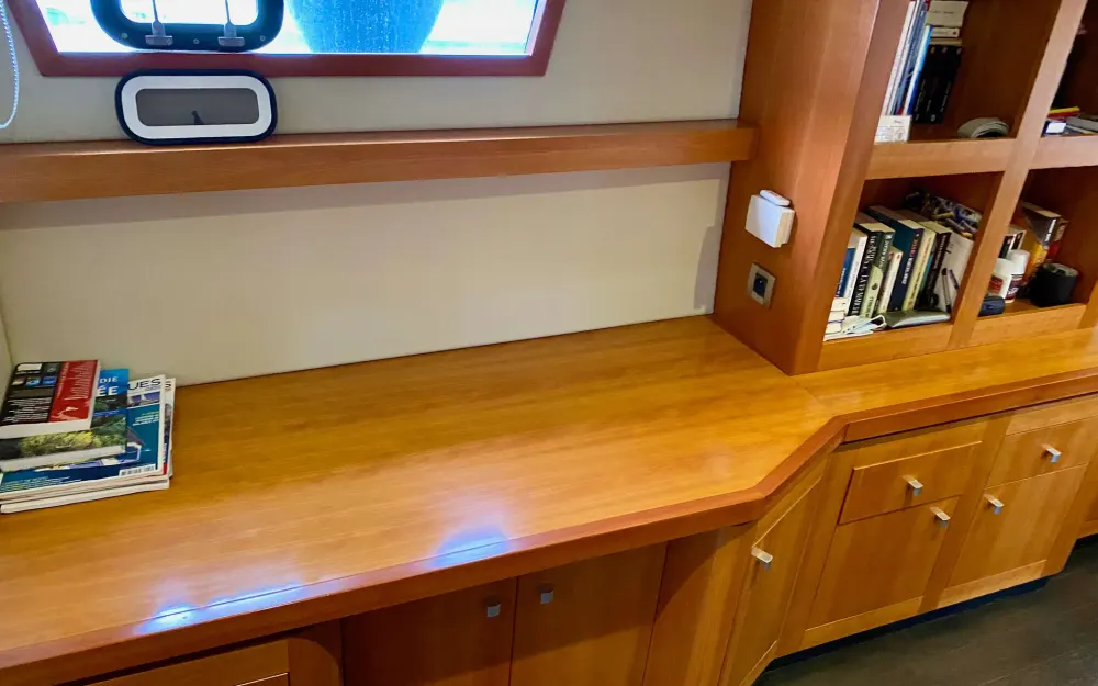 slider 39 Fountaine Pajot Queensland 55