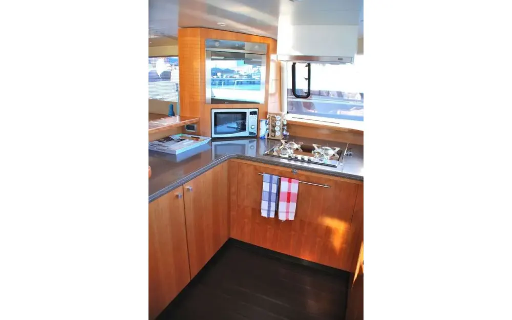 slider 52 Fountaine Pajot Queensland 55