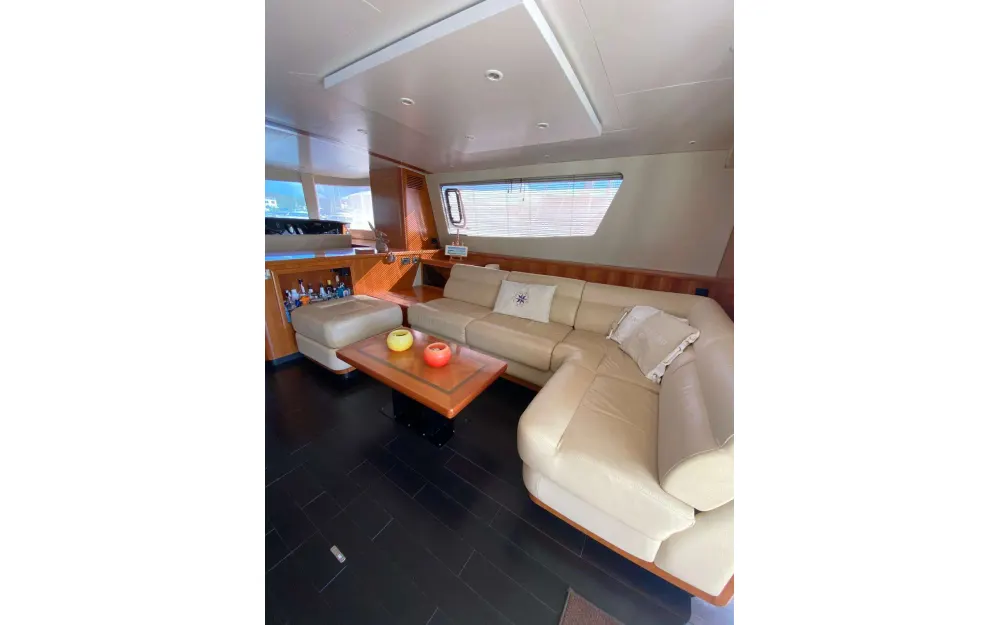 slider 61 Fountaine Pajot Queensland 55