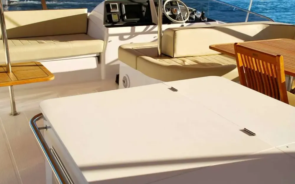 slider 67 Fountaine Pajot Queensland 55