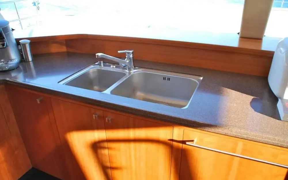 slider 74 Fountaine Pajot Queensland 55