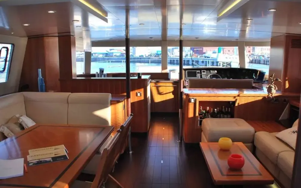 slider 90 Fountaine Pajot Queensland 55