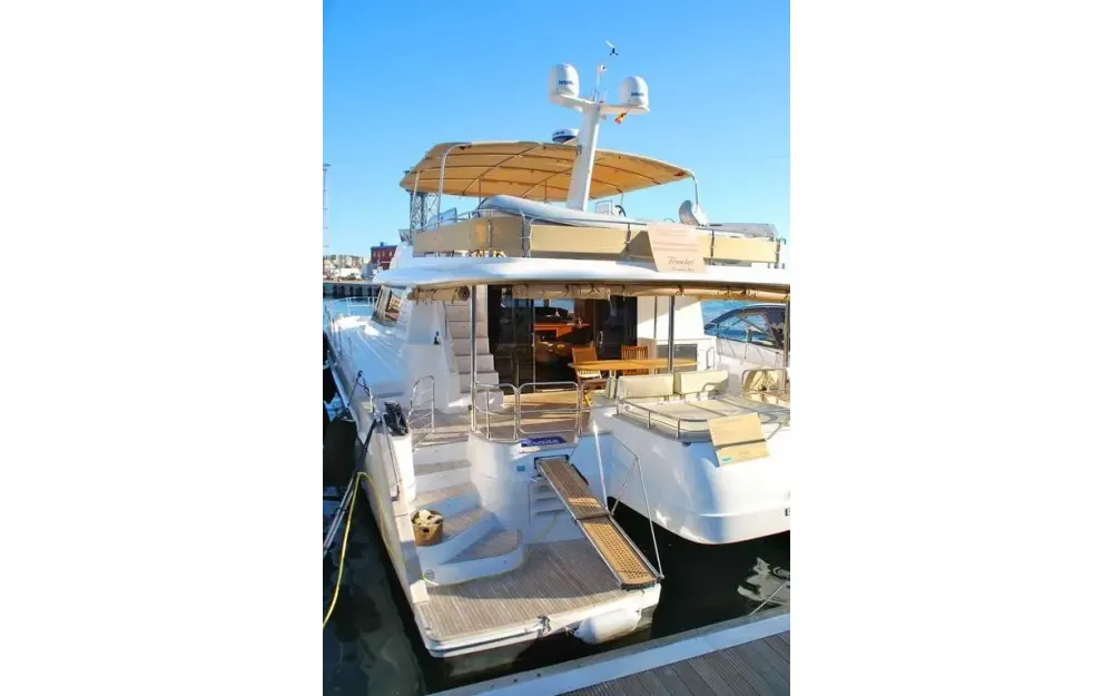 slider 91 Fountaine Pajot Queensland 55