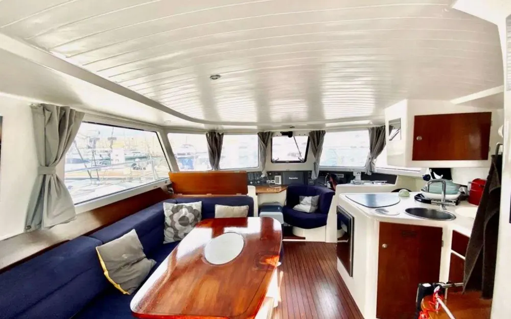 slider 10 Fountaine Pajot Greenland 34