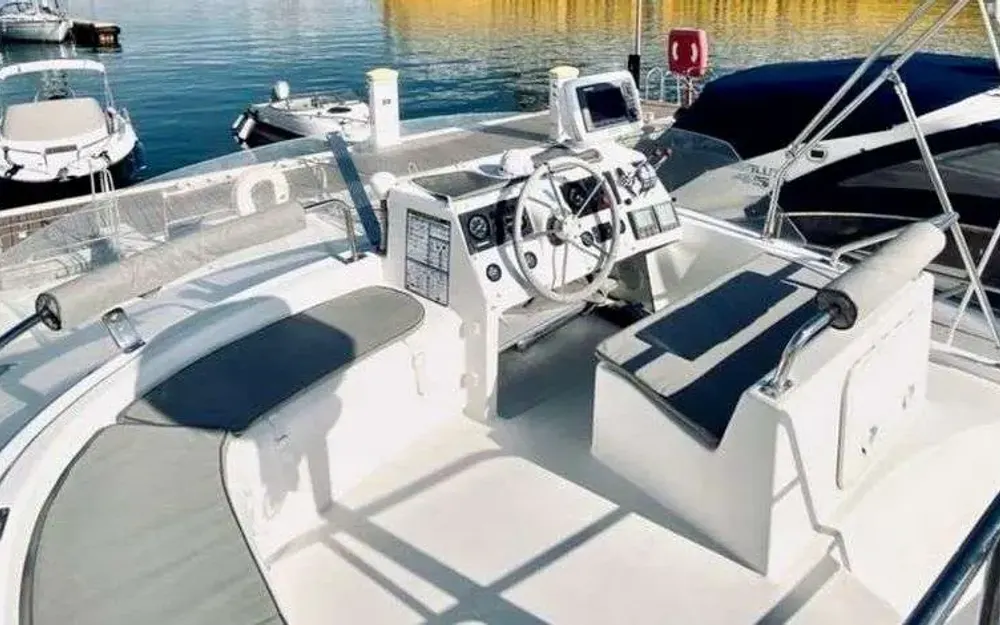 slider 13 Fountaine Pajot Greenland 34