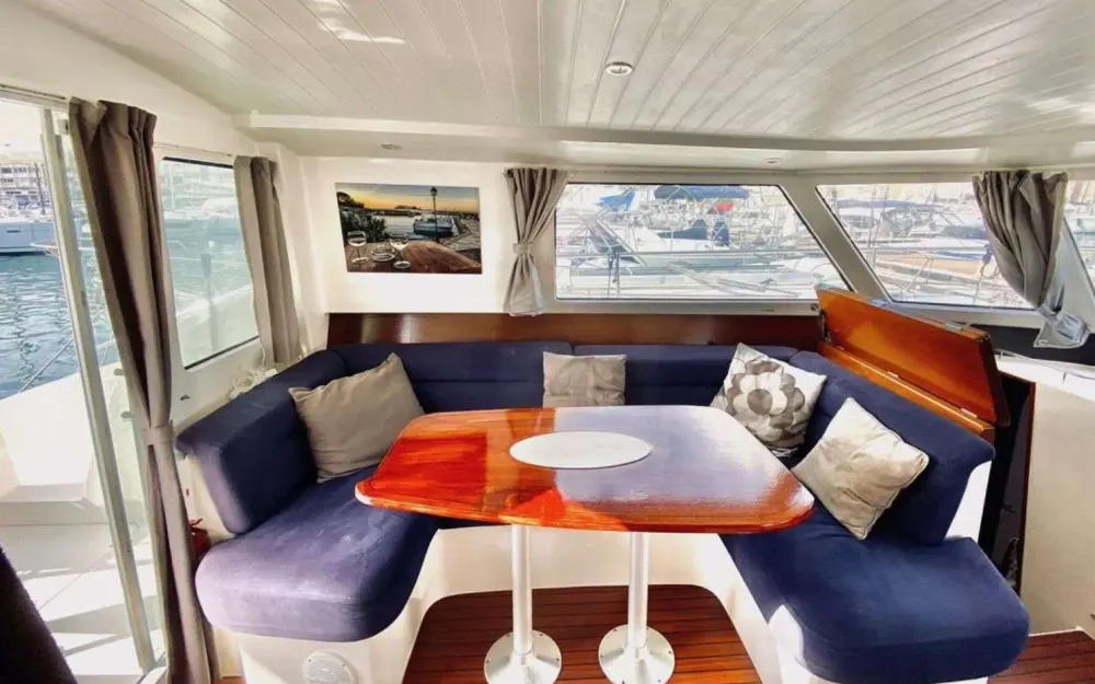 slider 18 Fountaine Pajot Greenland 34