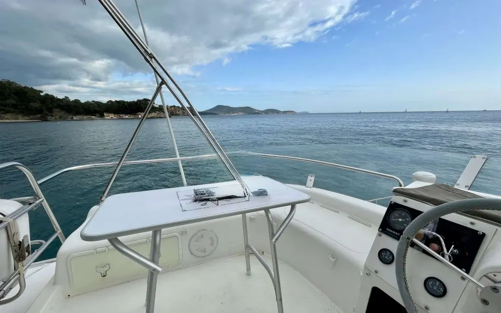 slider 5 Fountaine Pajot Greenland 34