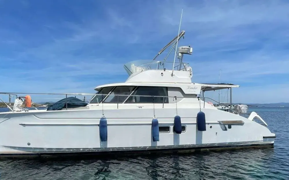 slider 7 Fountaine Pajot Greenland 34