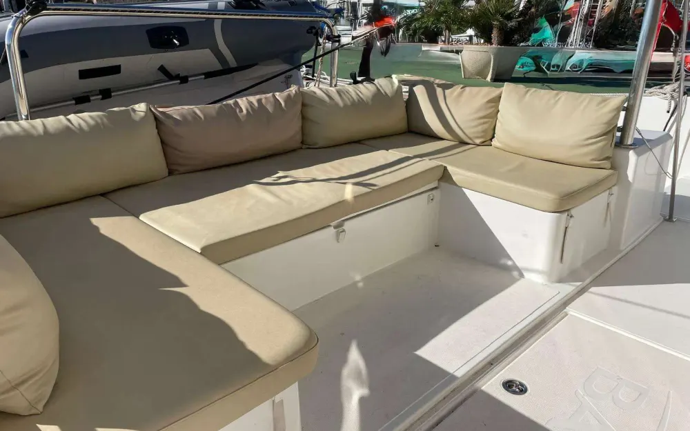 slider 23 Bali Catamarans Bali 4.3