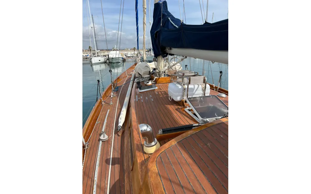 slider 39 Van De Stadt Stormy 55