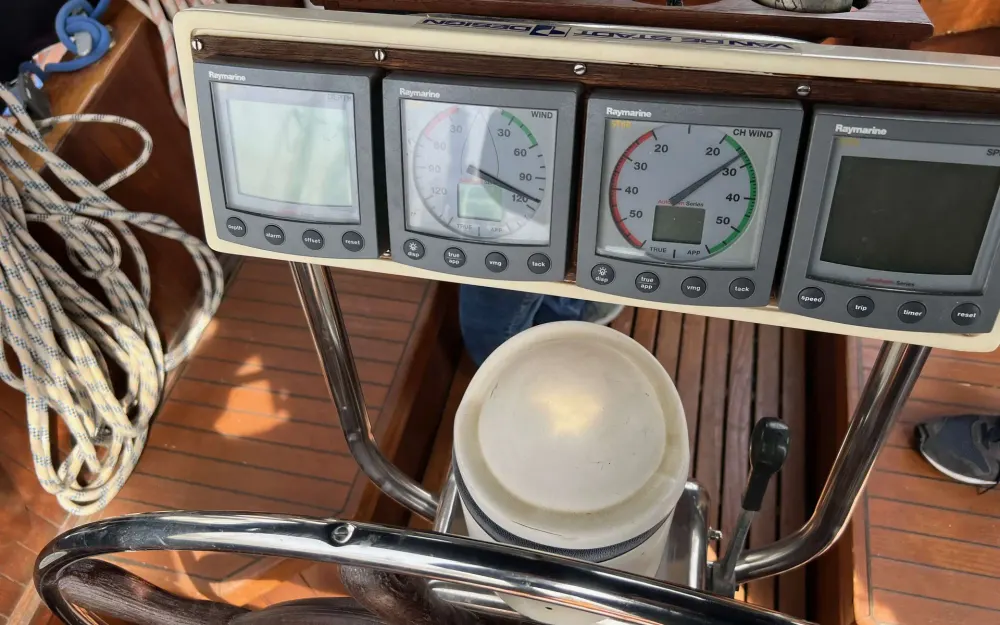 slider 48 Van De Stadt Stormy 55