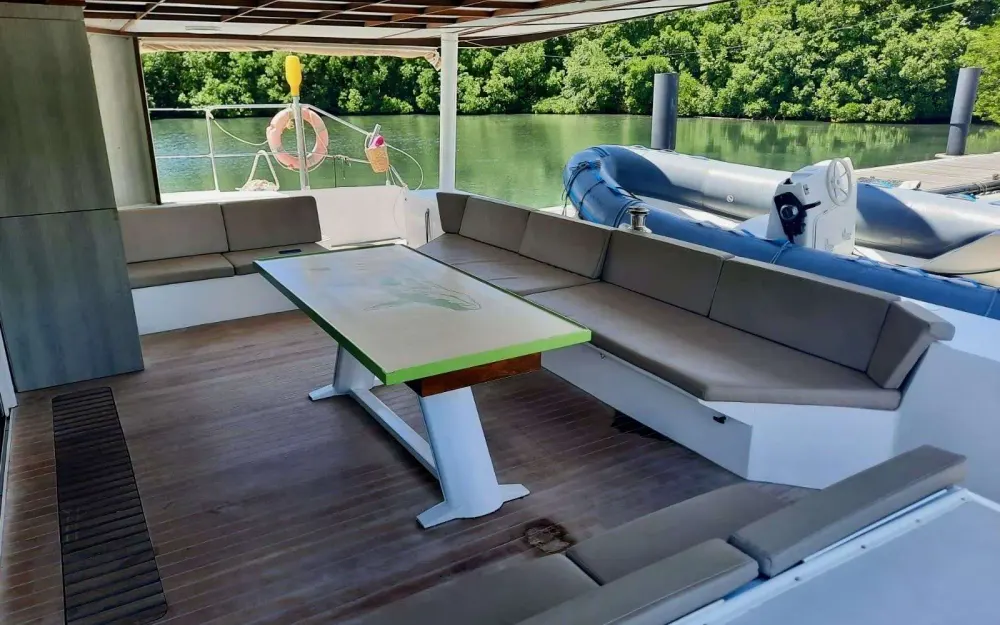 slider 11 Squalt Marine International CK64