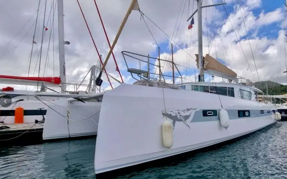 slider 8 Squalt Marine International CK64