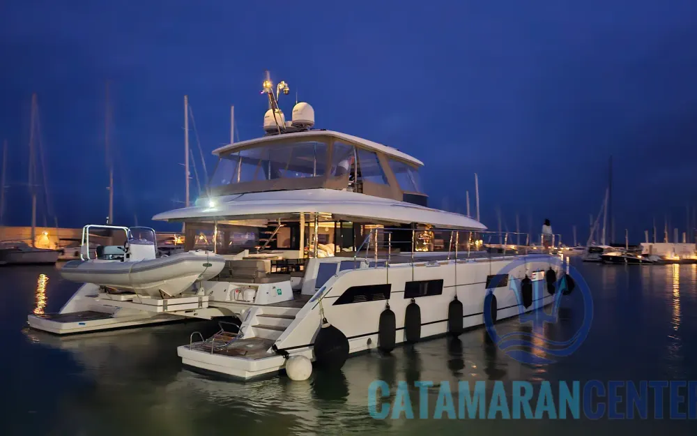 slider 0 Lagoon  630 Motor Yacht