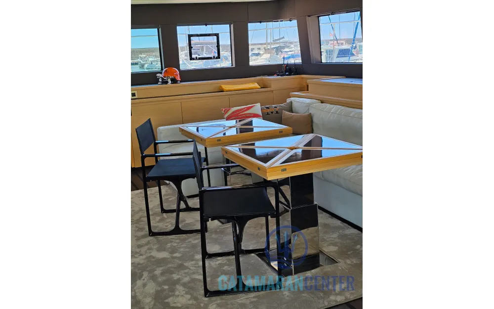 slider 9 Lagoon  630 Motor Yacht