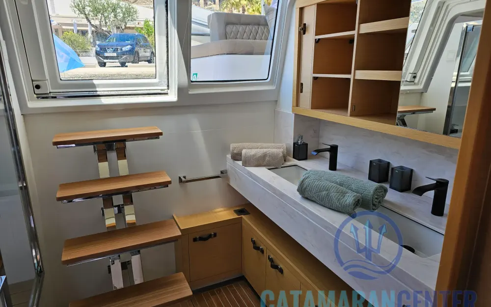 slider 3 Lagoon  630 Motor Yacht