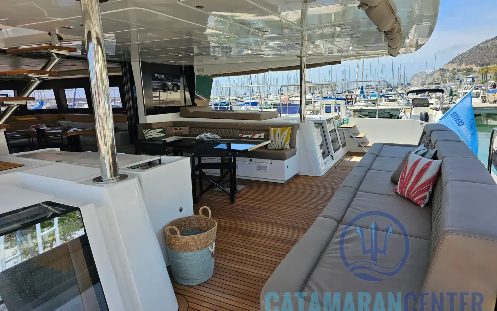 slider 7 Lagoon  630 Motor Yacht